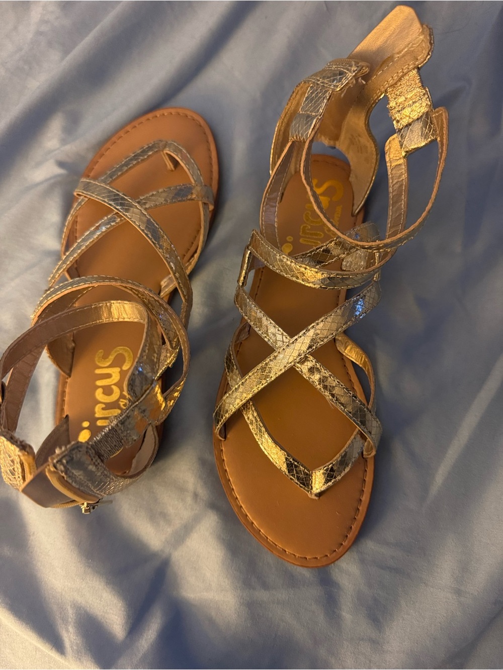 NWT Sam Edelman Gold Metallic Strappy Sandals